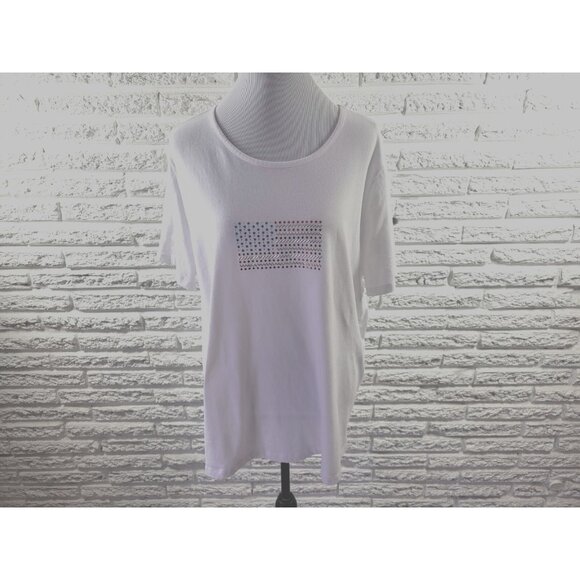 Fourth of July Coral Bay Women Top 1X Plus Tee Patriotic Casual WHI25E - Picture 1 of 8